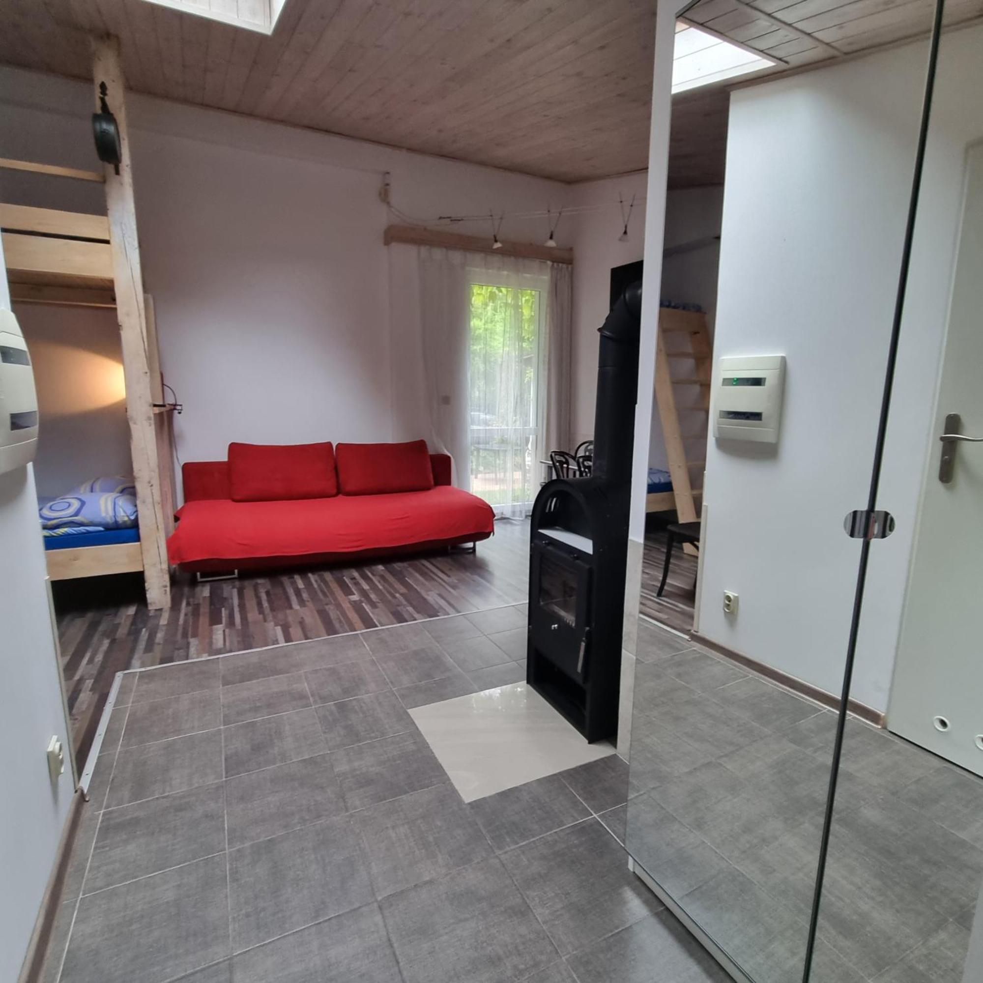 Pokoje I Apartamenty Przy Sosnowej พอดดองบีแย ภายนอก รูปภาพ